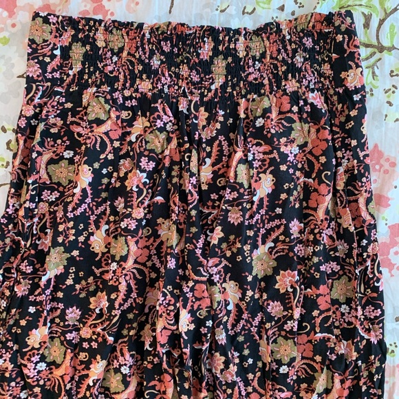 American Rag Flowy Pants - Picture 3 of 3